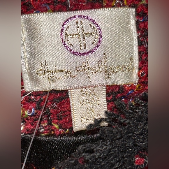 Hot in Hollywood Red Tweed Boxy Jacket with Black Trim - Picture 6 of 9